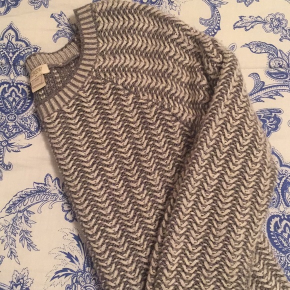 J. Crew Sweaters - Greg and white J.Crew Sweater
